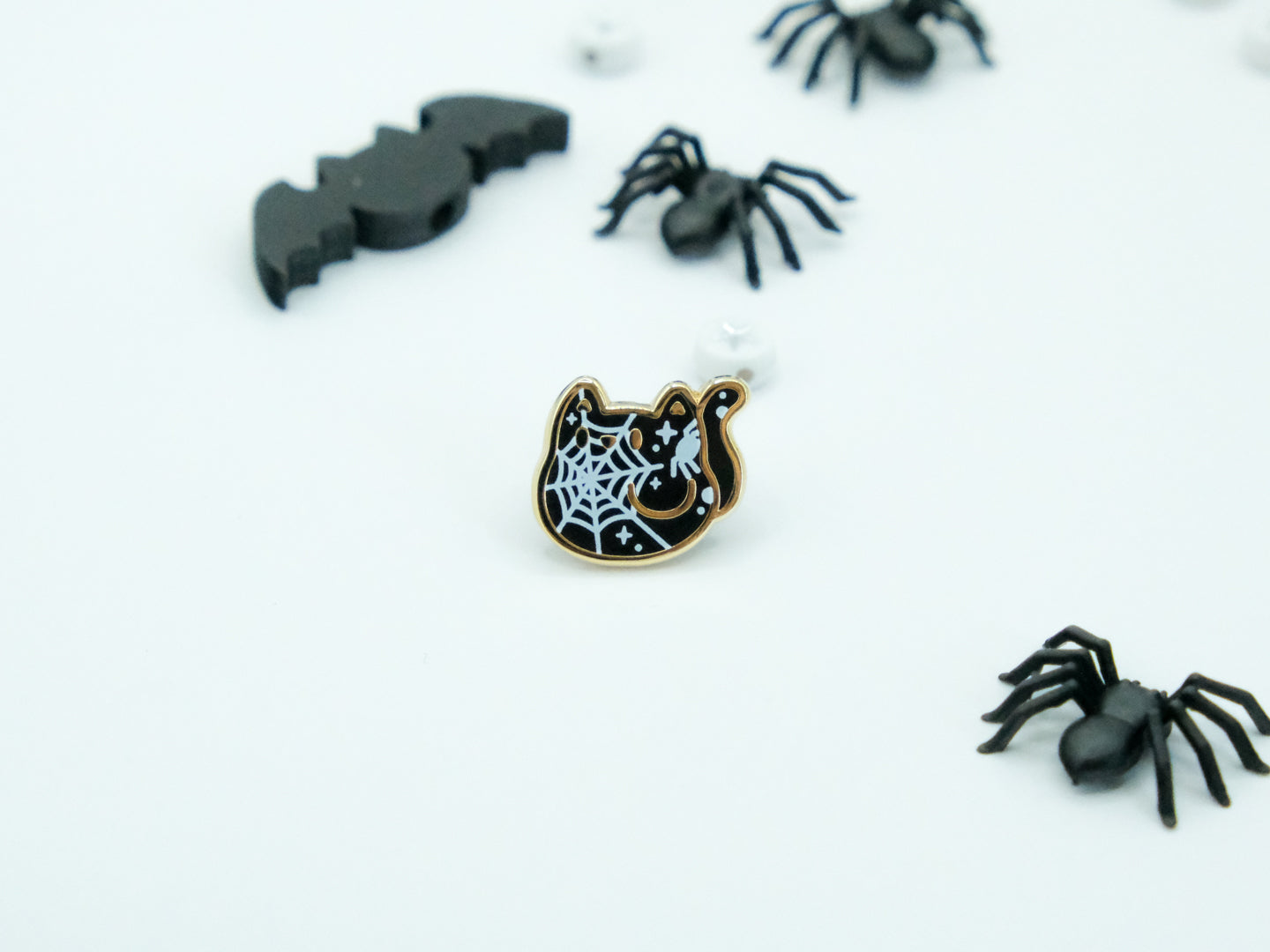 Mini Pins Chat Toile d'Araignée - Tinycats
