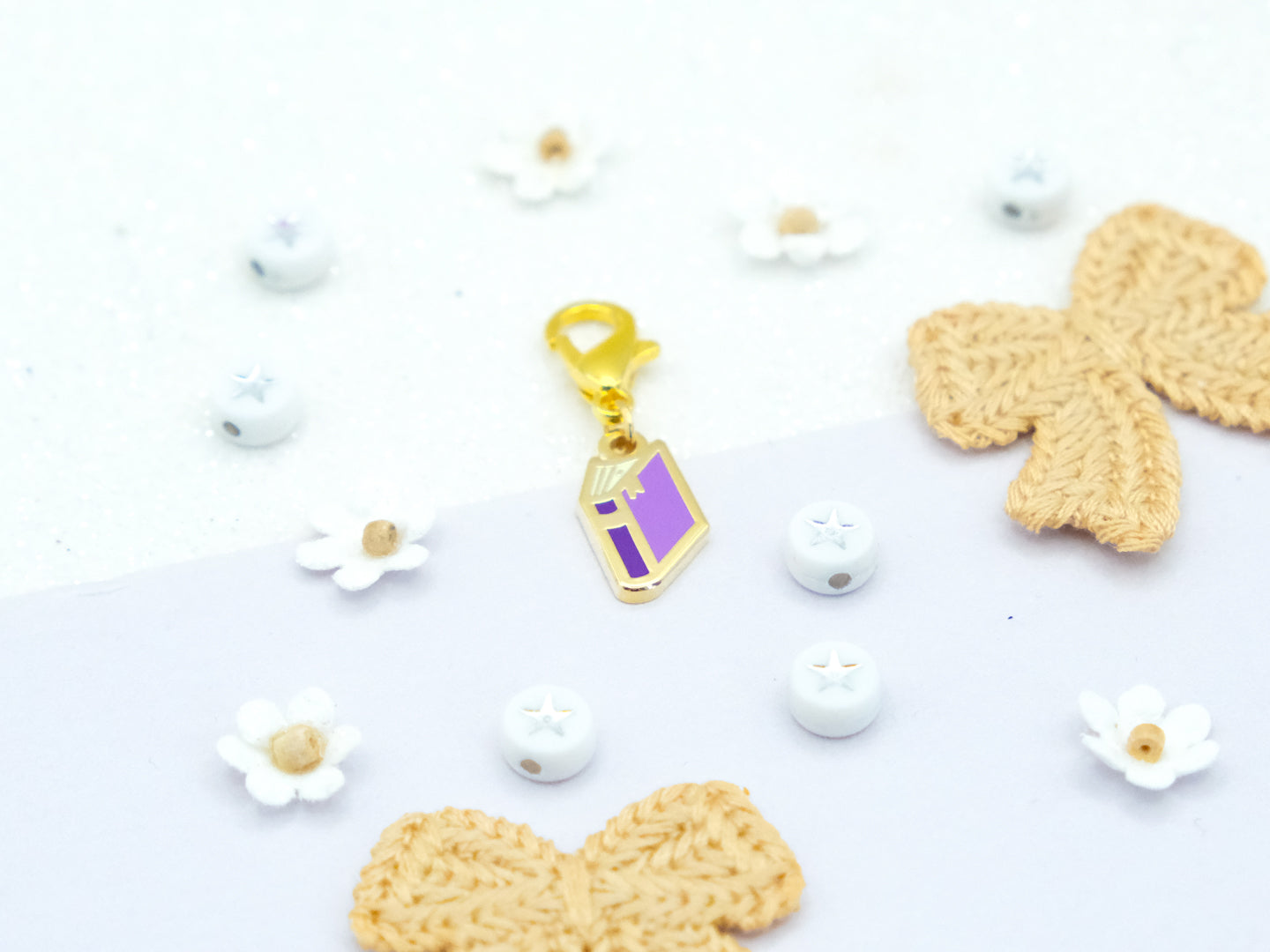 Charm Livre Violet - Charm-ing Collection