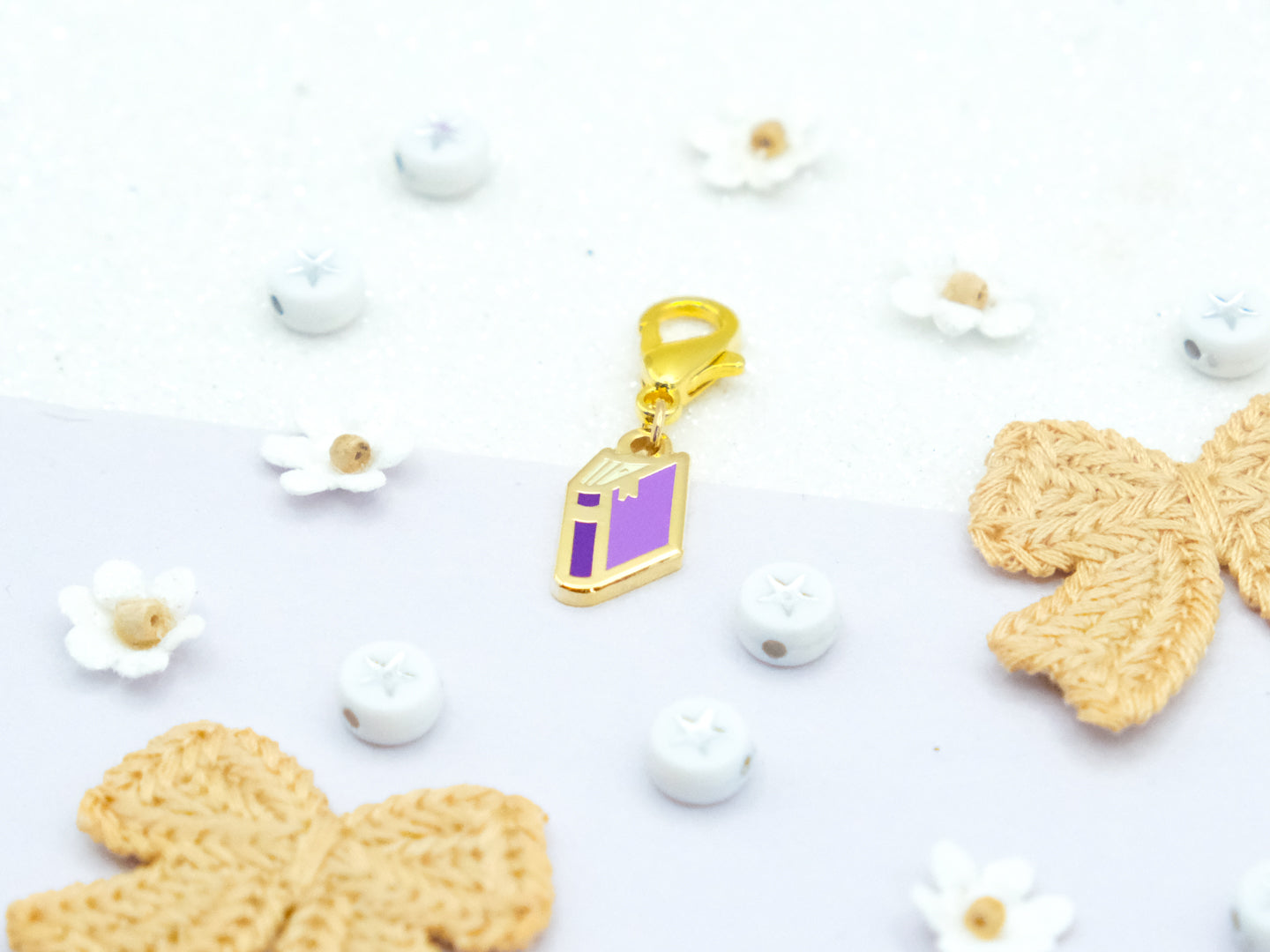 Charm Livre Violet - Charm-ing Collection