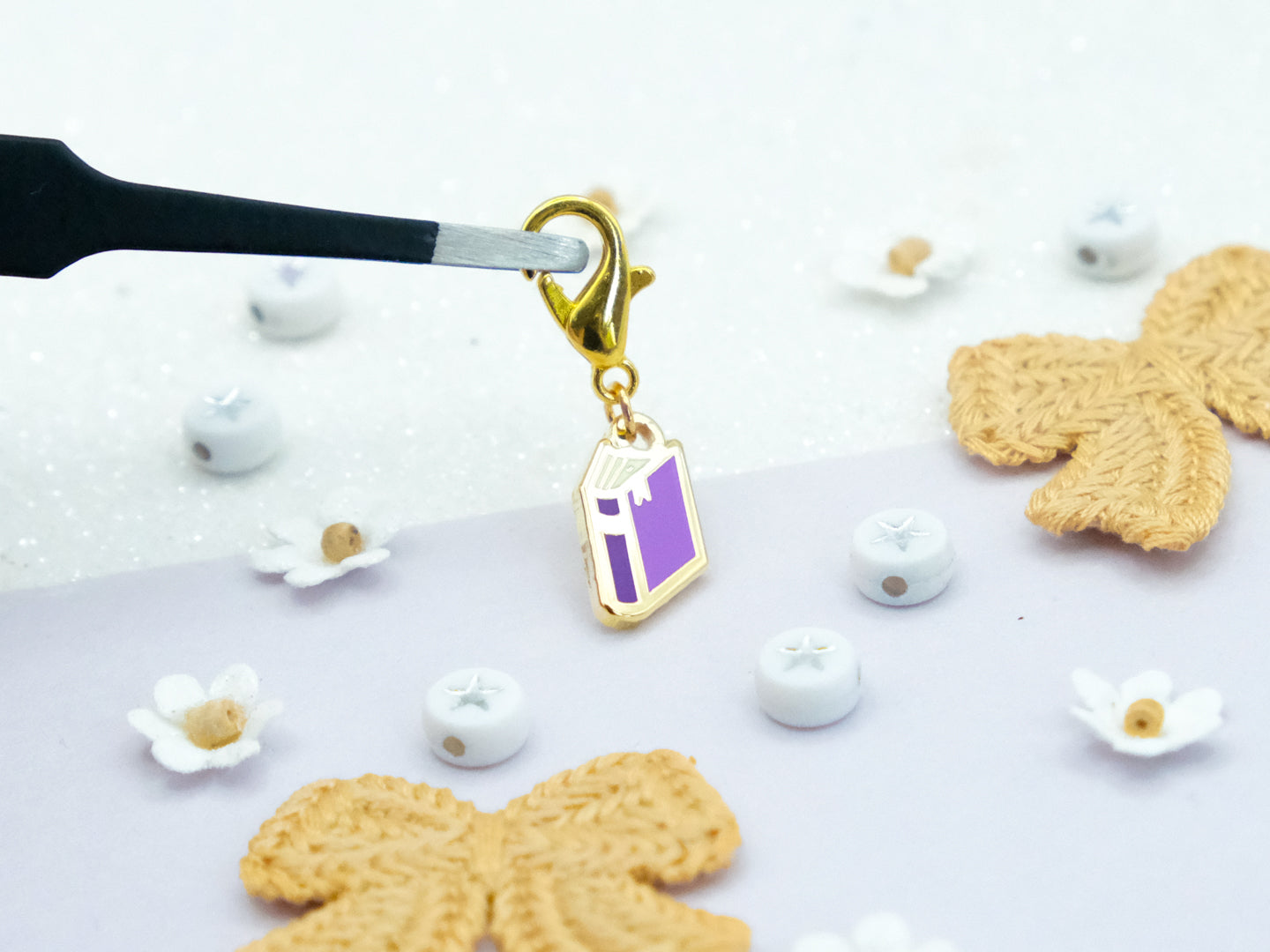 Charm Livre Violet - Charm-ing Collection