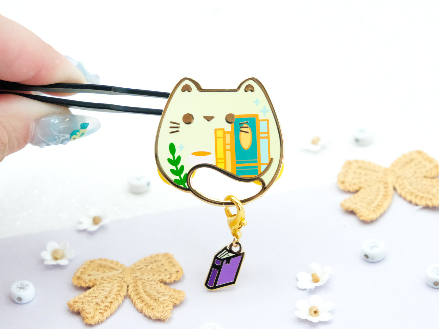 Pins Chats Livres - Charm-ing Collection