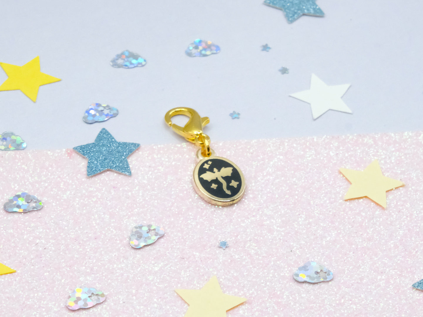Dragon Medallion Charm - Charm-ing Collection