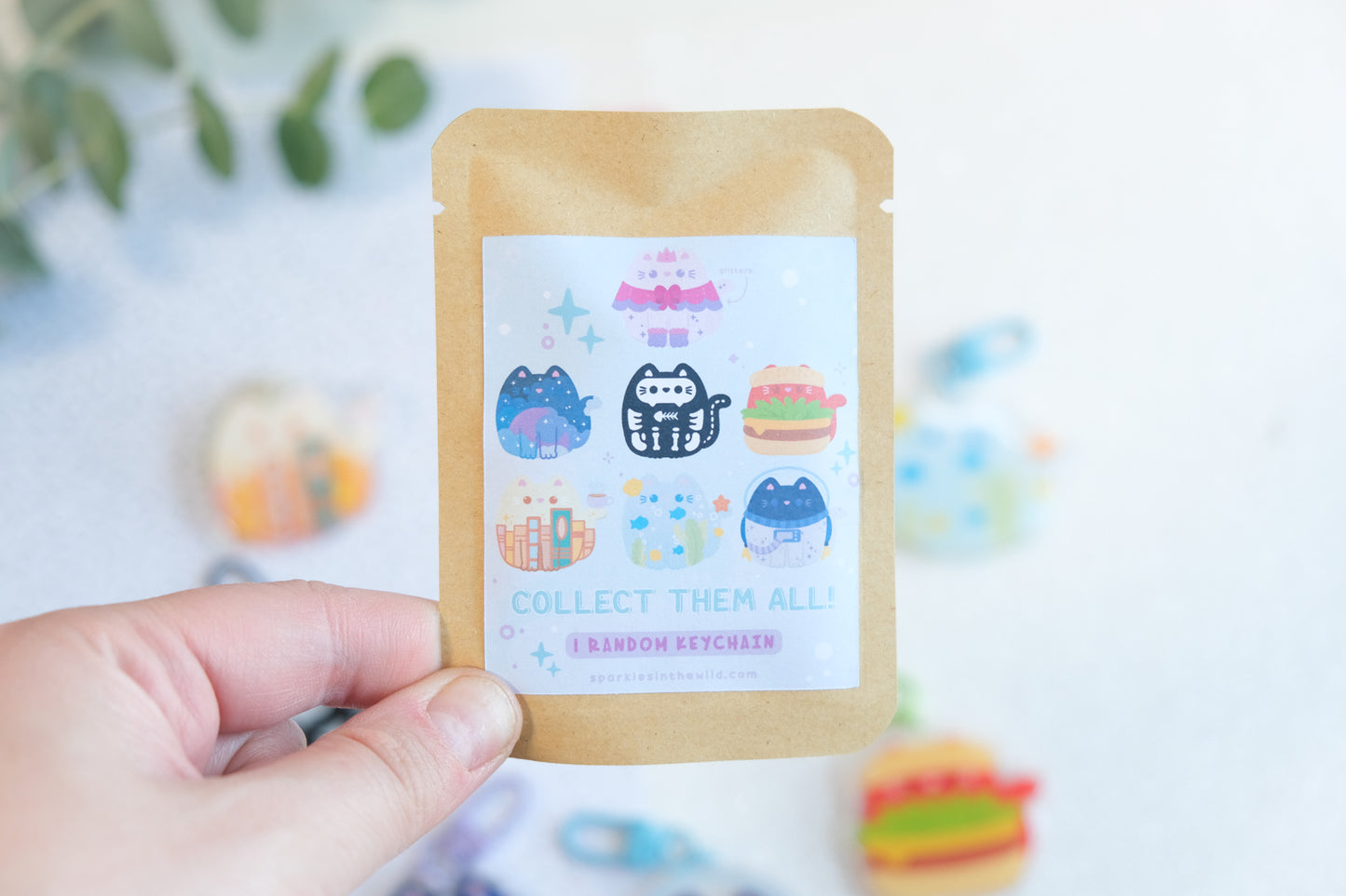 Sac mystère porte-clés chat Kawaii - Série bleue - Collection Whiskered Wonders