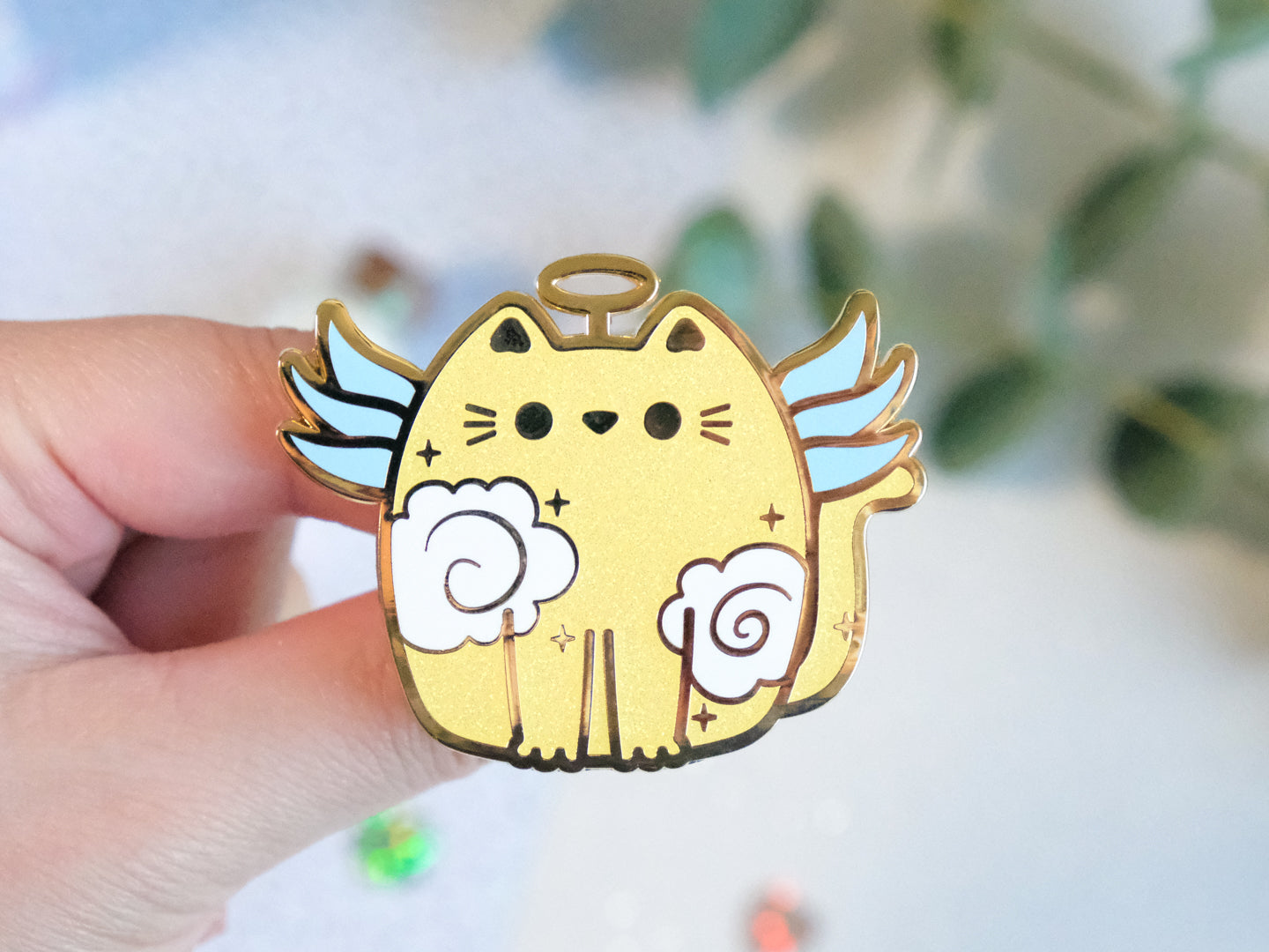 Pins Angelicat avec paillettes - Collection Whiskered Wonders