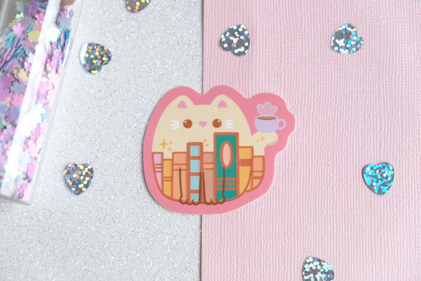 Autocollant Chat Bookworm - Collection Whiskered Wonders
