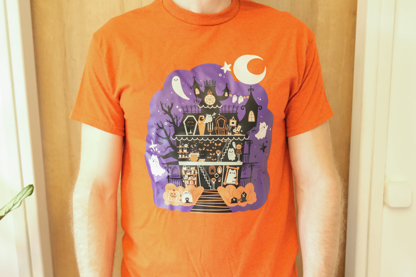 T-shirt Manoir Mignon d'Halloween
