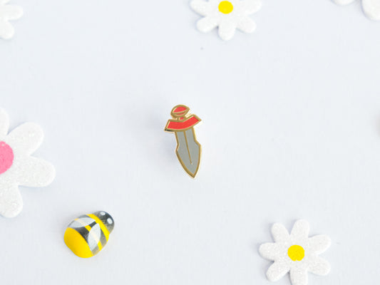 Mini Pins Épée Drakensbane Le Croc Infernal