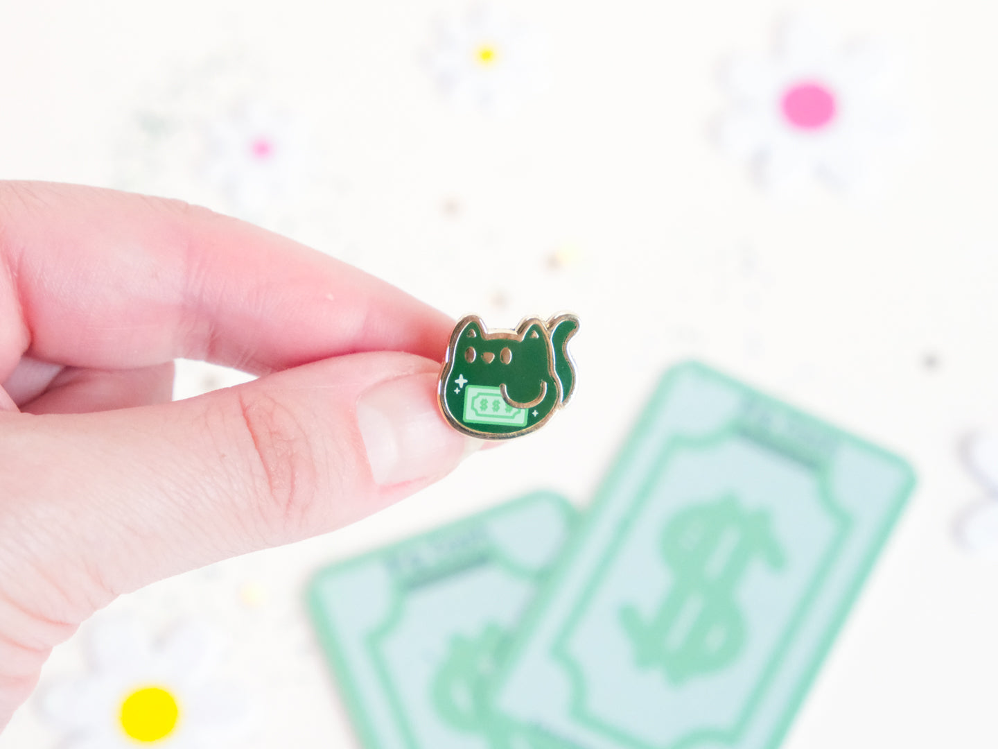 Big Cash Cat Enamel Pin - Tinycats