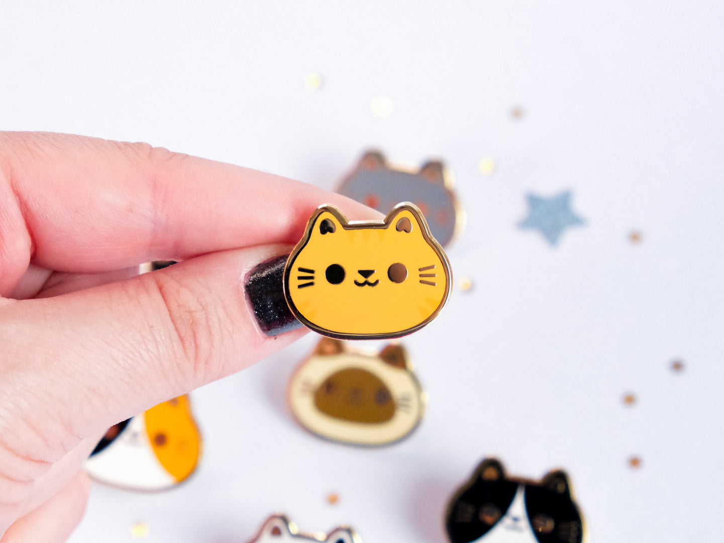 Pins Tête de Chat Rond et Mignon