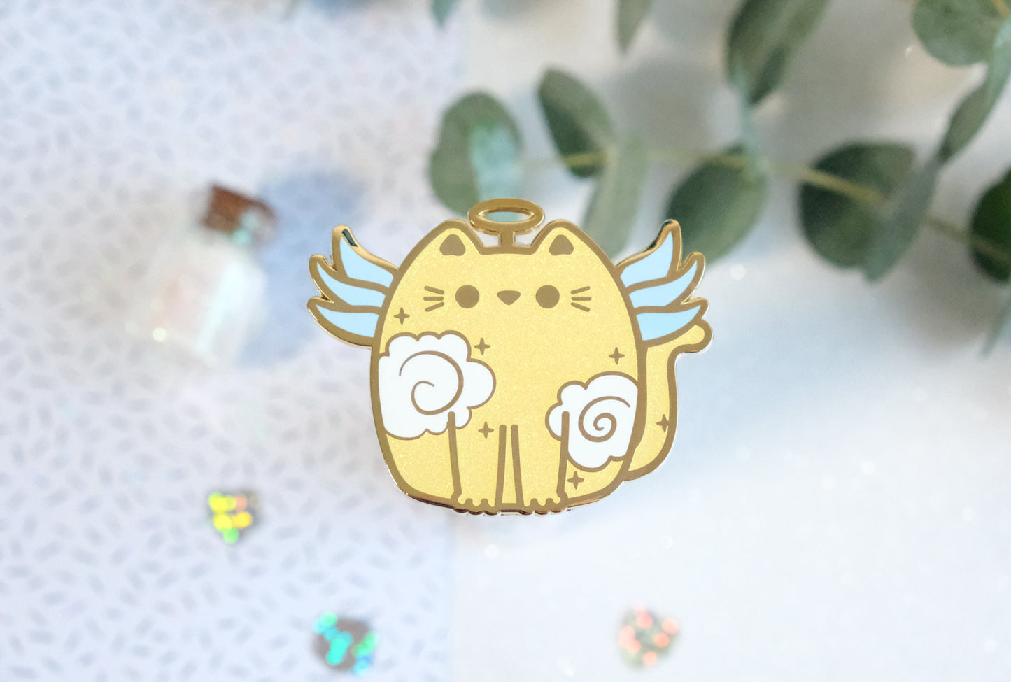 Pins Angelicat avec paillettes - Collection Whiskered Wonders