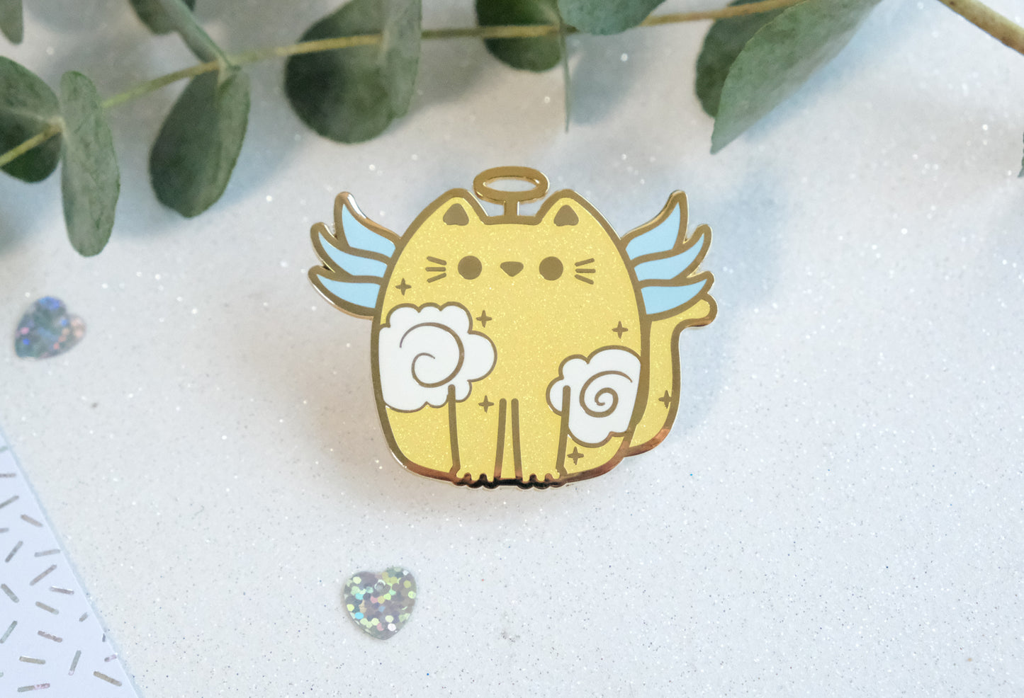 Pins Angelicat avec paillettes - Collection Whiskered Wonders