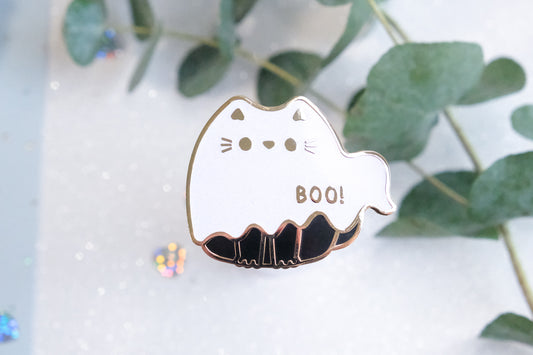 Pins Boo! avec paillettes - Collection Whiskered Wonders