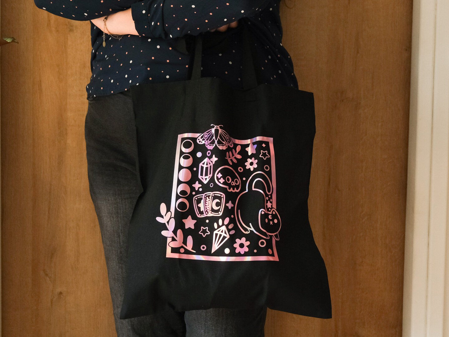Tote-bag Noir Holographique - Chat ésotérique et carte de tarot