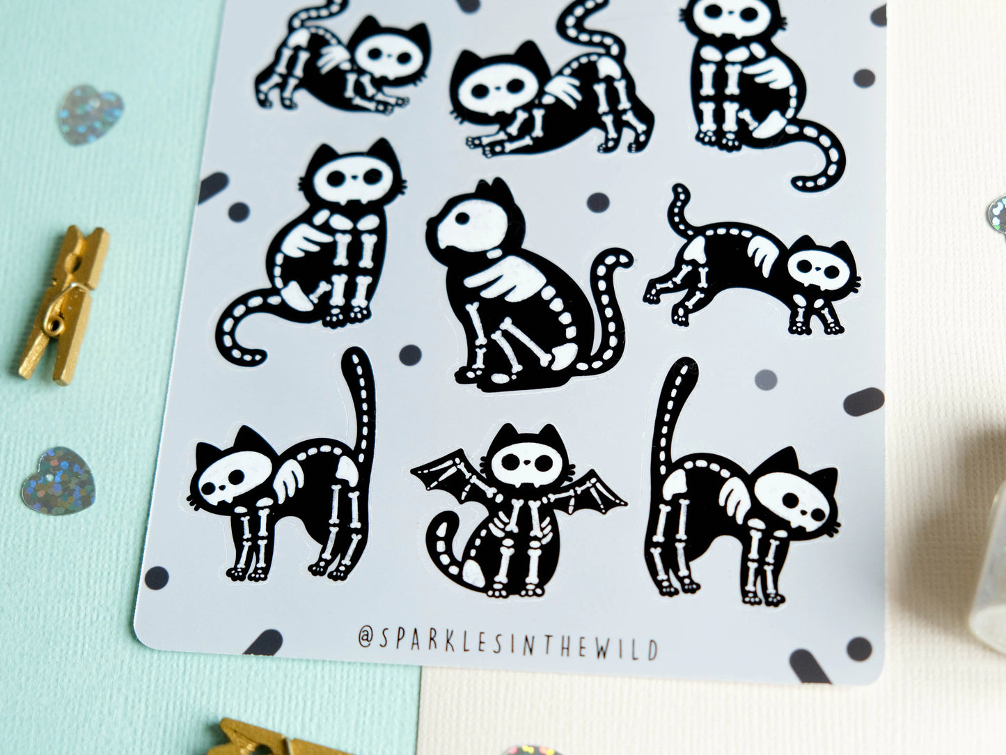 Feuille d’autocollants de chat squelette