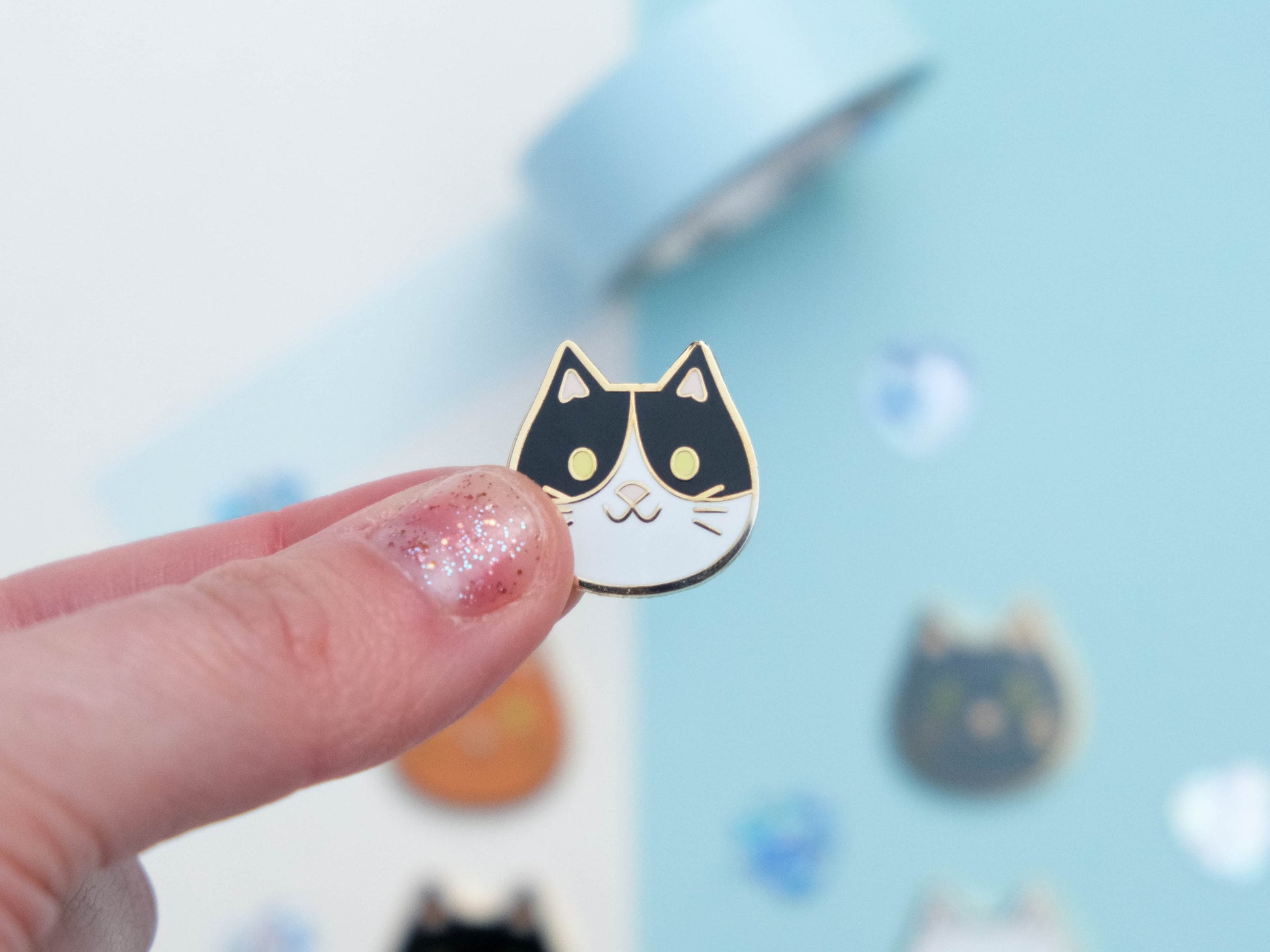 Cute Little Cat Hard Enamel Pin // Tuxedo Cat - Ginger Cat - Grey Cat - White Cat - Black Cat - Calico Cat - The perfect gift for cat lover
