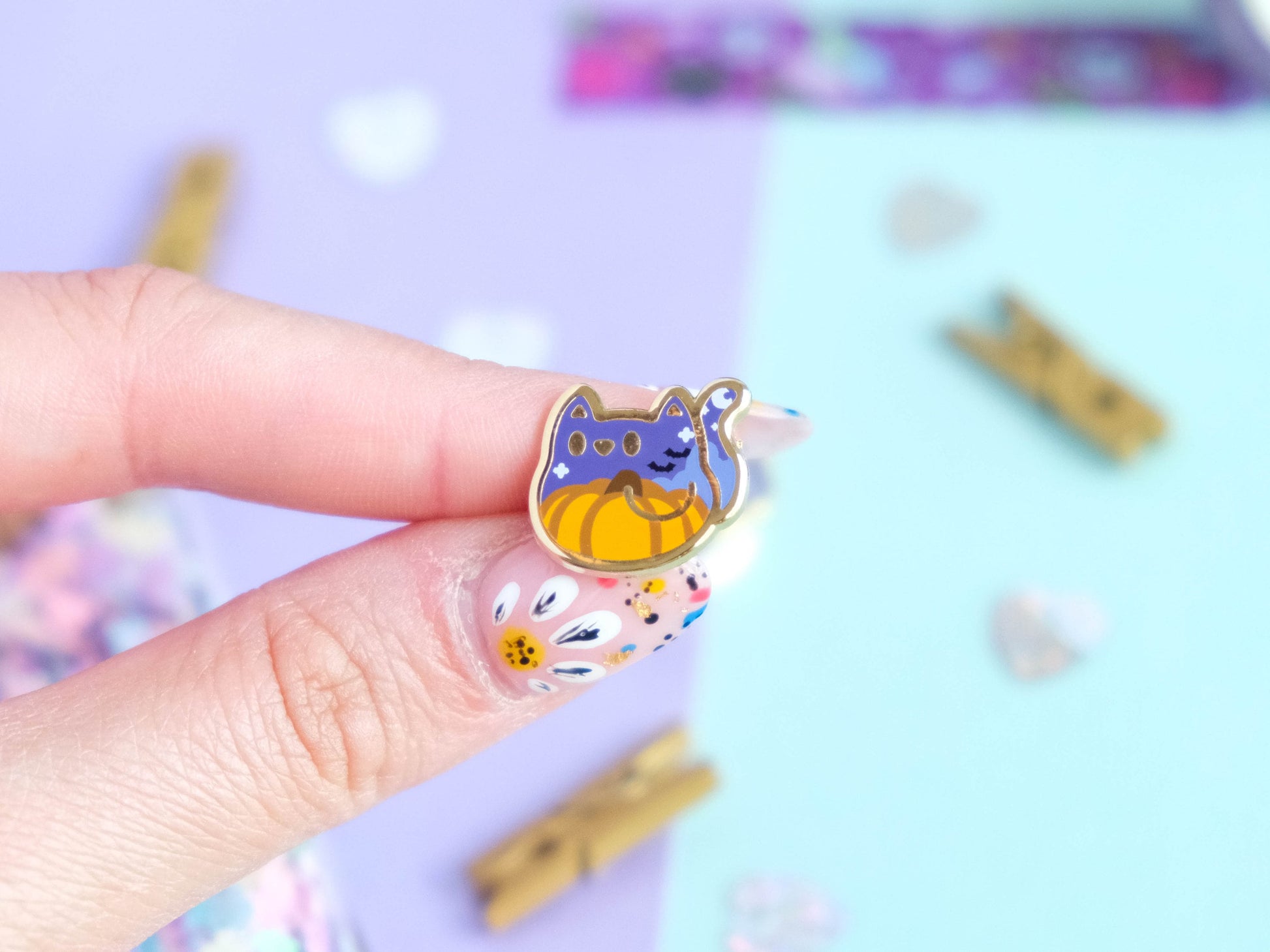 LIMITED EDITION - Mini Hard Enamel Pin Cute Cat with pumpkin for Halloween perfect as board filler pin
