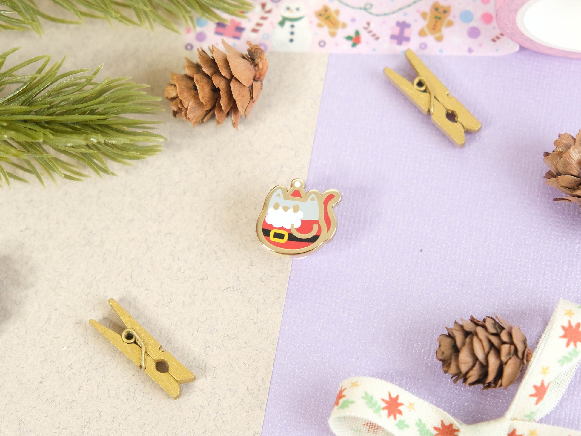 LIMITED EDITION - Mini Hard Enamel Pin Cute Cat with Santa outfit for Christmas perfect as board filler pin