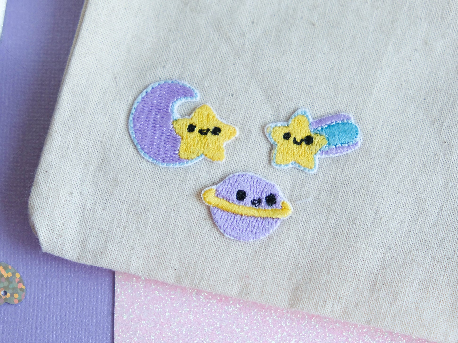 Pack mini patch iron-on embroidery cute galaxy with stars and planets to decorate jackets and jeans