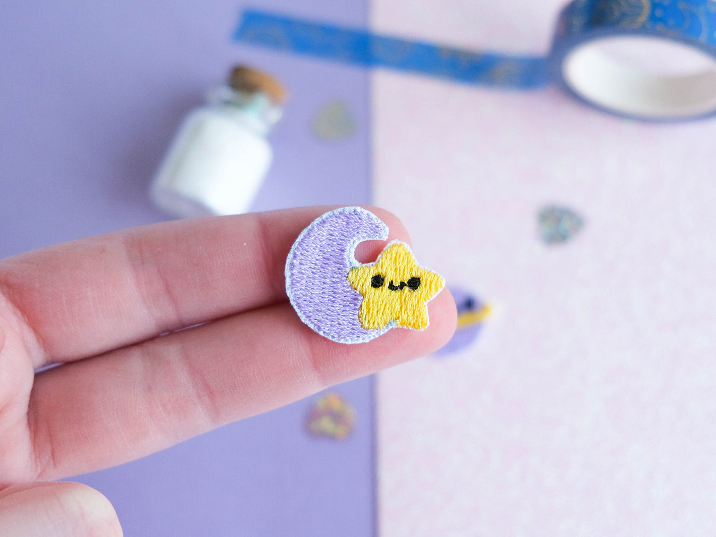 Pack mini patch iron-on embroidery cute galaxy with stars and planets to decorate jackets and jeans