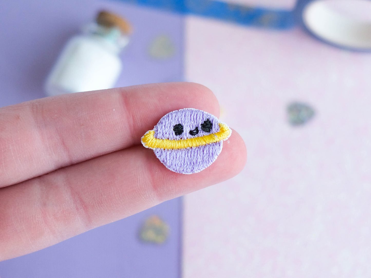 Pack mini patch iron-on embroidery cute galaxy with stars and planets to decorate jackets and jeans
