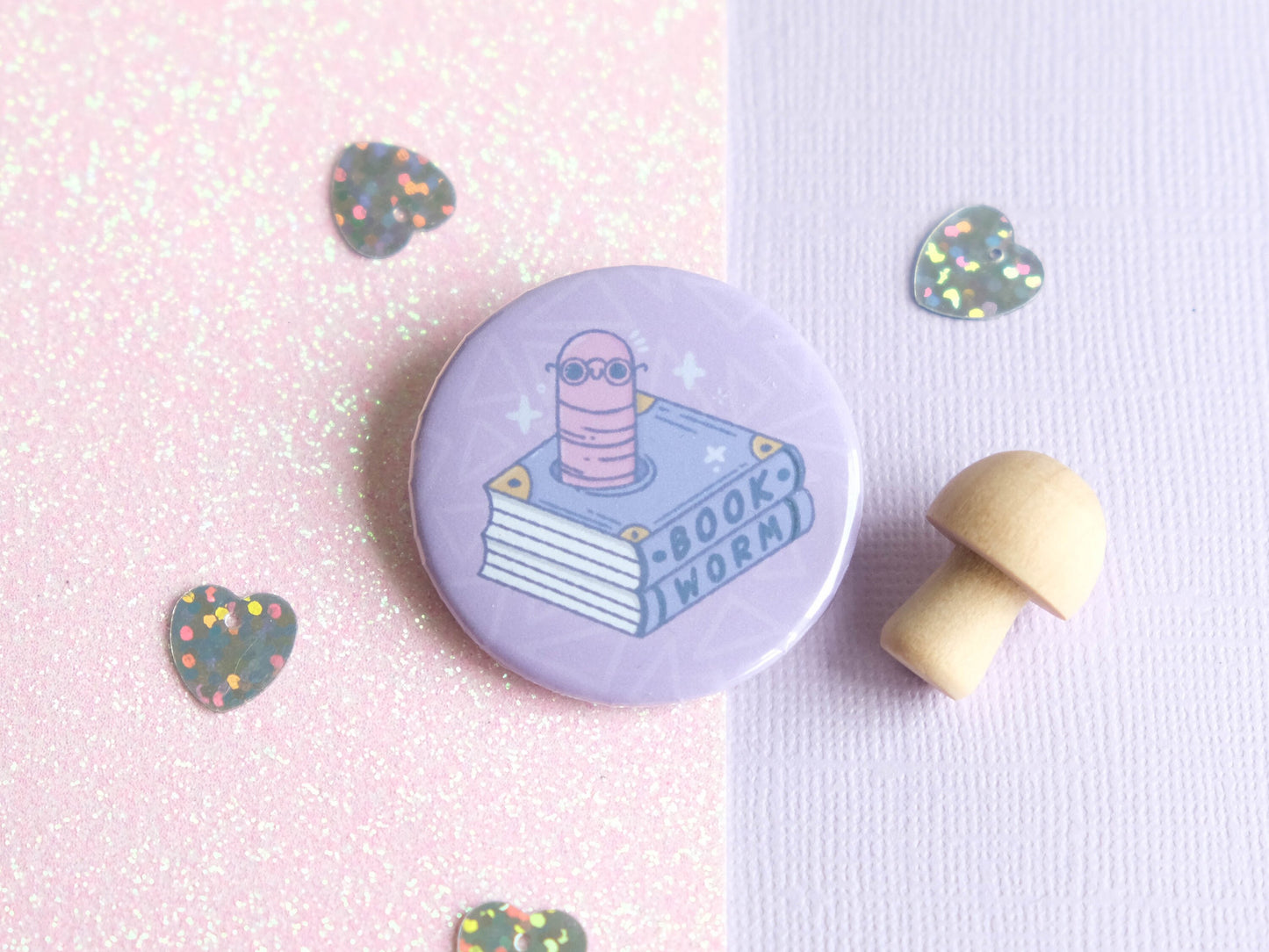 Badge bouton épingle rond finition glossy pour décorer sac à dos, veste et totebag