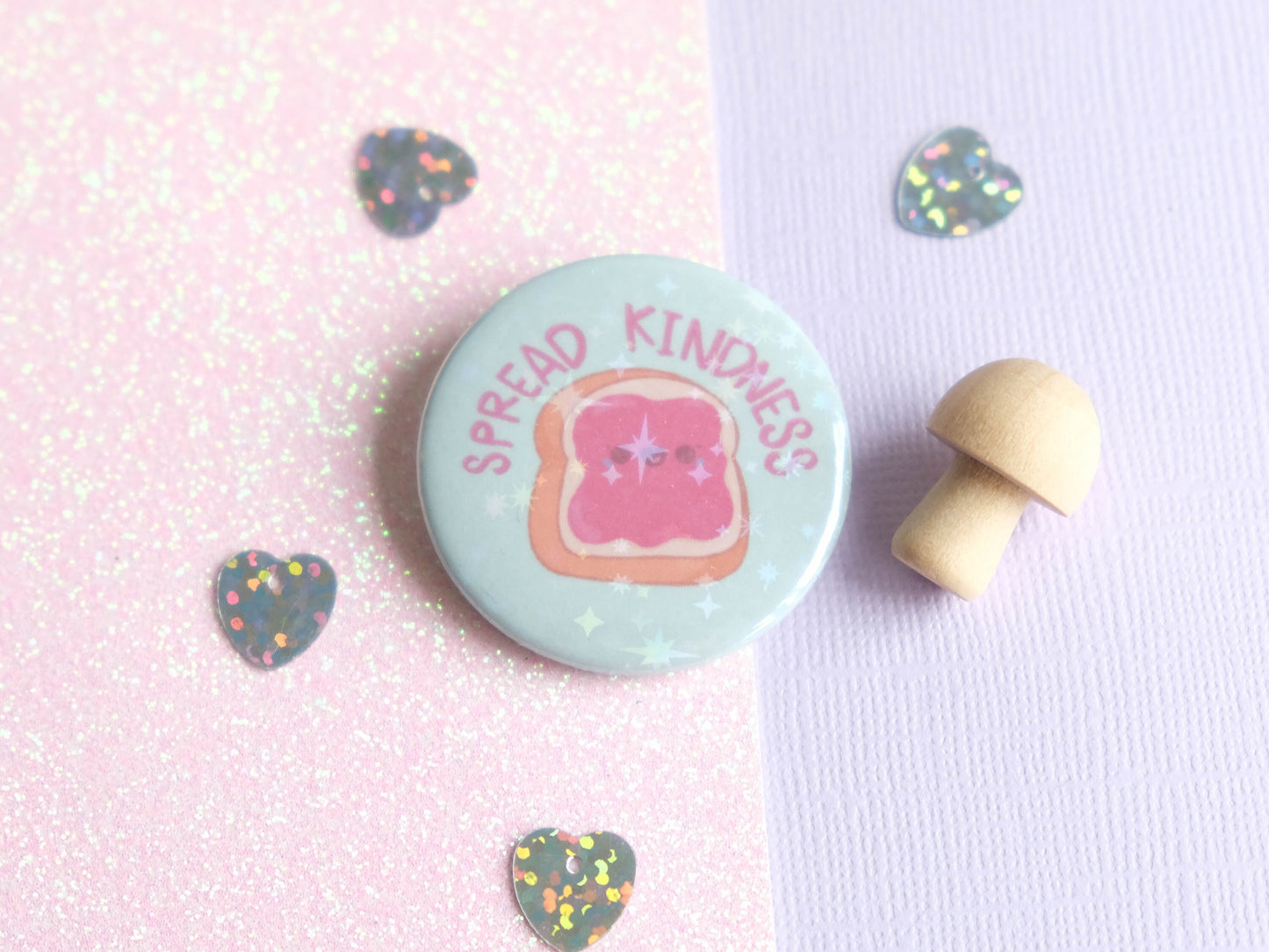 Badge bouton épingle rond finition glossy pour décorer sac à dos, veste et totebag