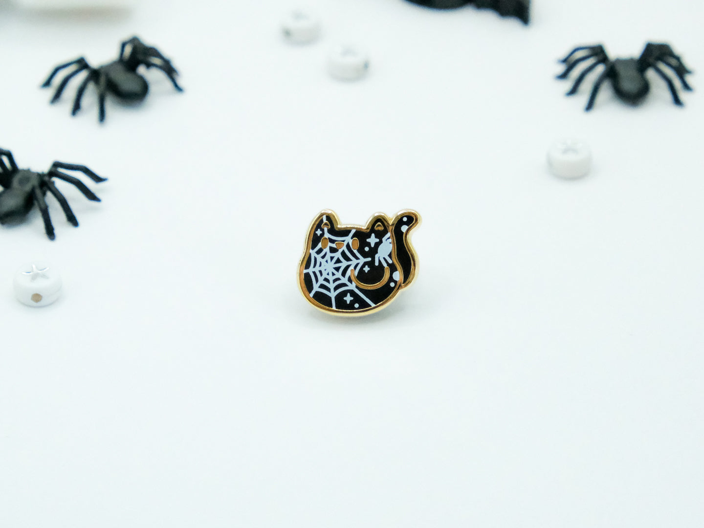 Mini Pins Chat Toile d'Araignée - Tinycats