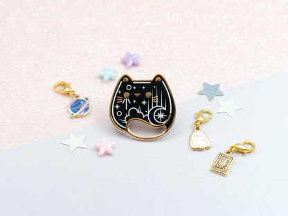 Pins Chat Tarot Noir - Charm-ing Collection