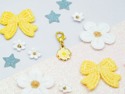 Charm Fleur Jaune - Charm-ing Collection