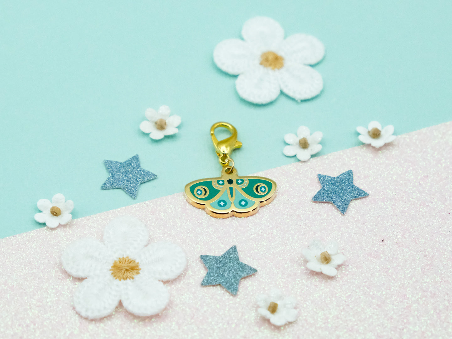Charm Papillon de Nuit Vert - Charm-ing Collection