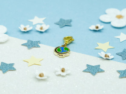Earth Globe Charm - Charm-ing Collection