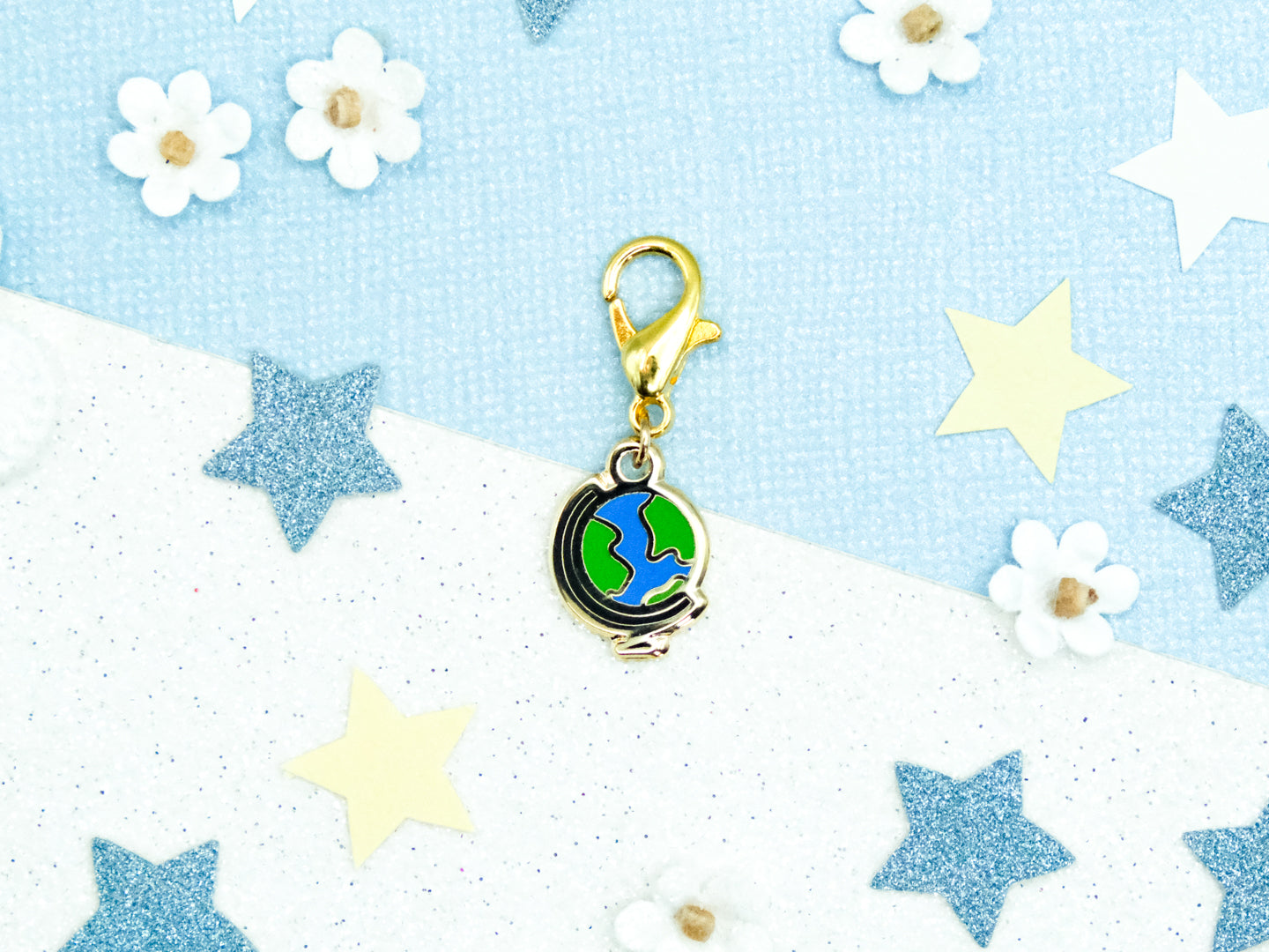 Earth Globe Charm - Charm-ing Collection