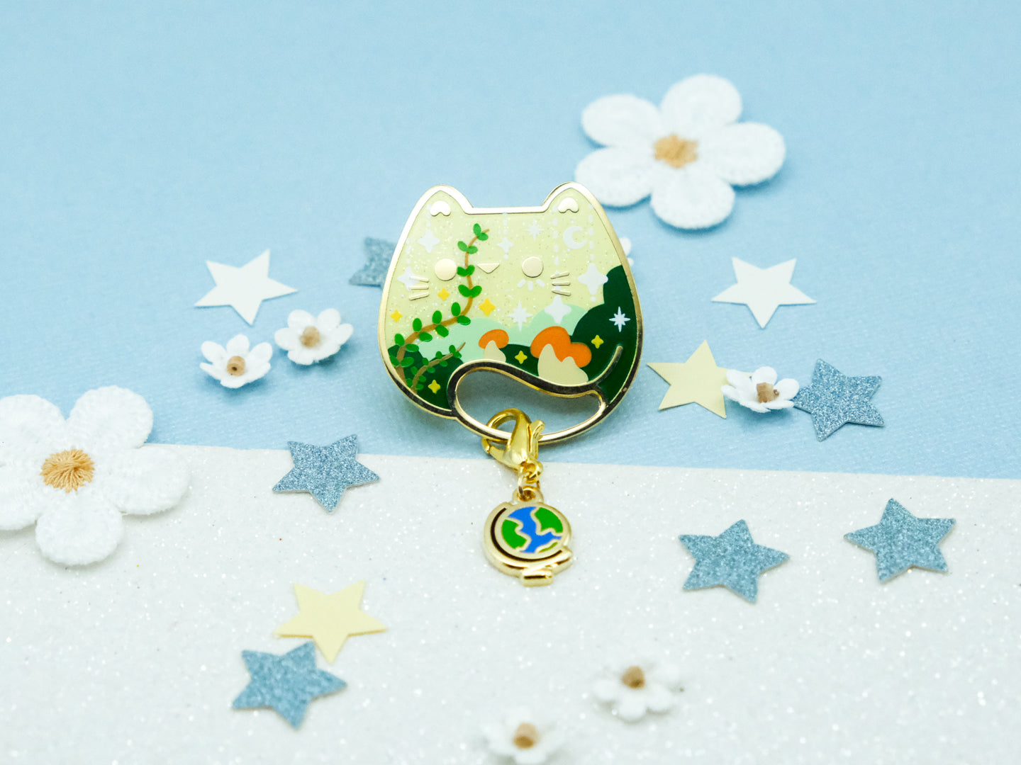 Earth Globe Charm - Charm-ing Collection