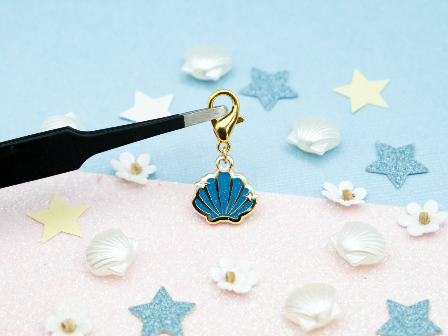Blue Shellfish Charm - Charm-ing Collection