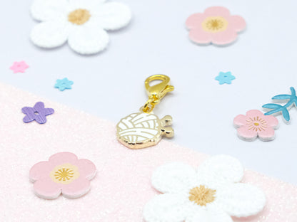Charm Pelote de Laine Blanche - Charm-ing Collection