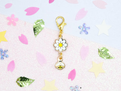 Pâquerette & Abeille Duo Charm - Charm-ing Collection