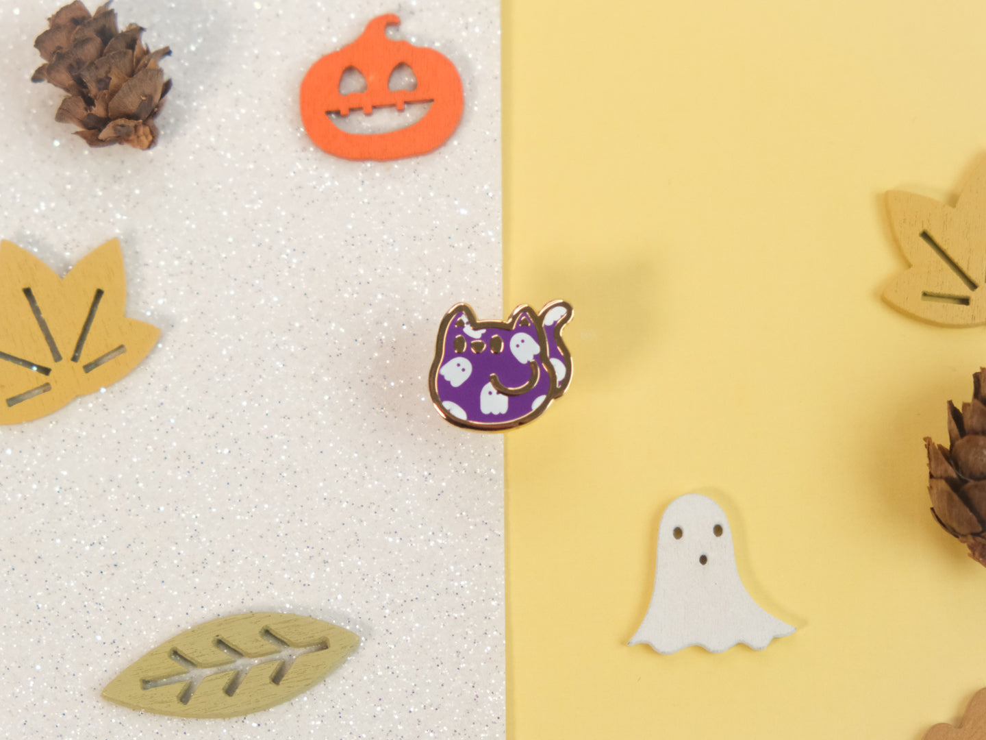 Mini Cute Cat Enamel Pin Haunted by Ghost Purple (LIMITED EDITION)