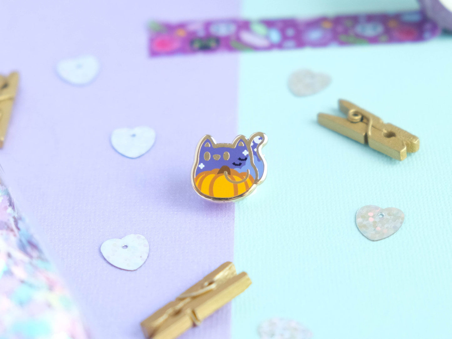 LIMITED EDITION - Mini Hard Enamel Pin Cute Cat with pumpkin for Halloween perfect as board filler pin