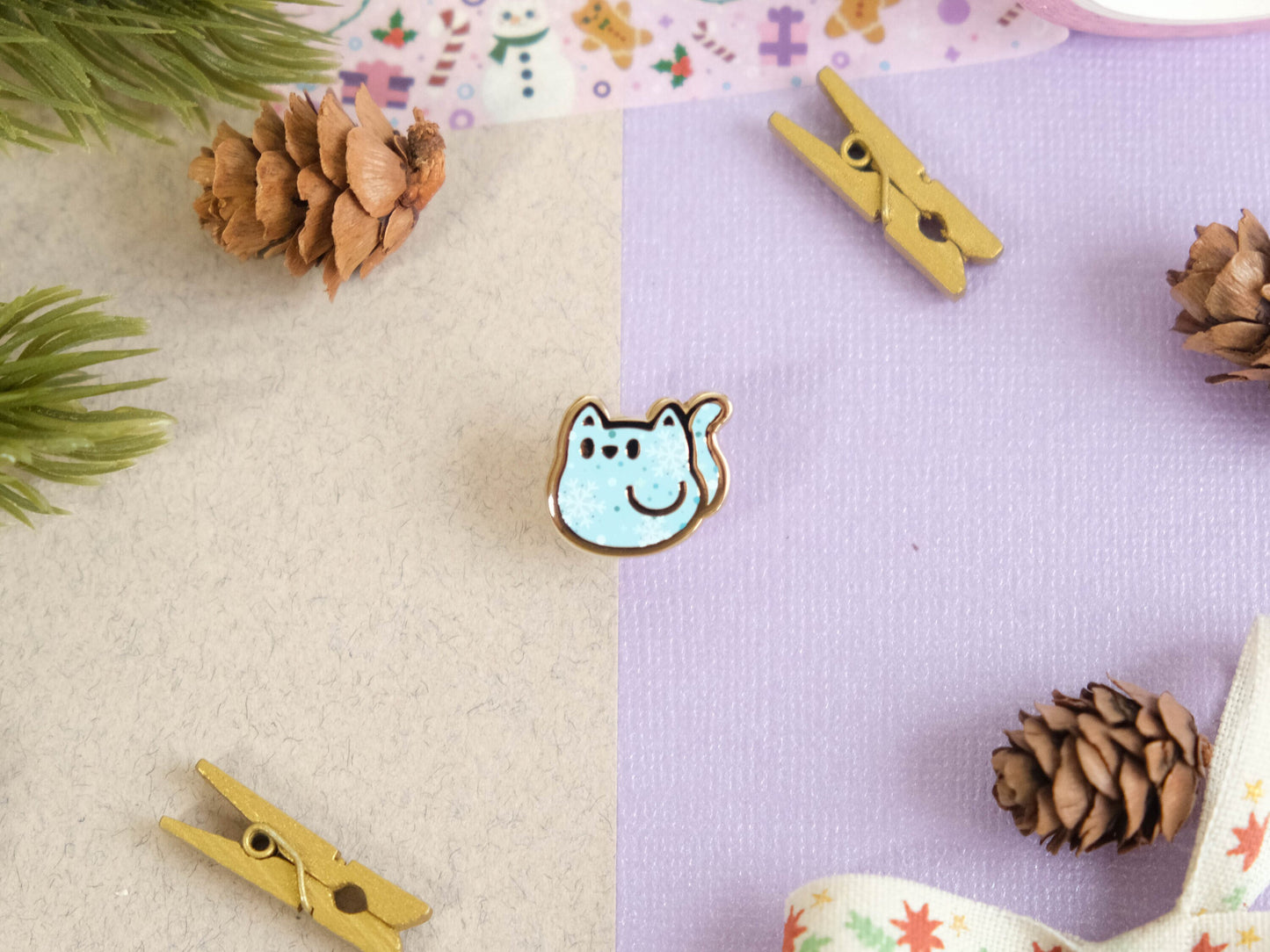 LIMITED EDITION - Mini Hard Enamel Pin Cute Cat with snowflakes perfect for Winter perfect as board filler pin