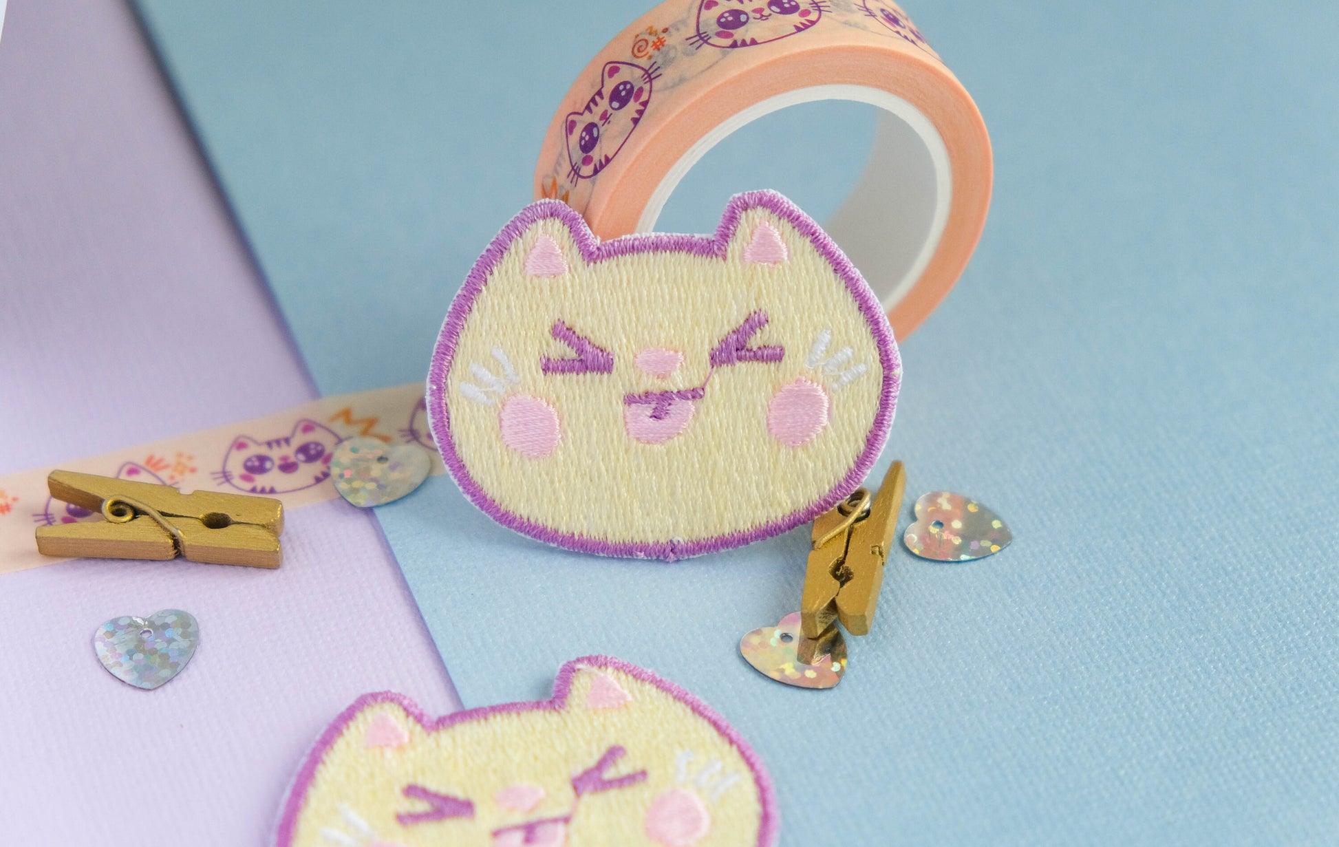 Cute patch iron-on embroidery cute yellow cheeky cat with his tongue out to decorate jackets and jeans
