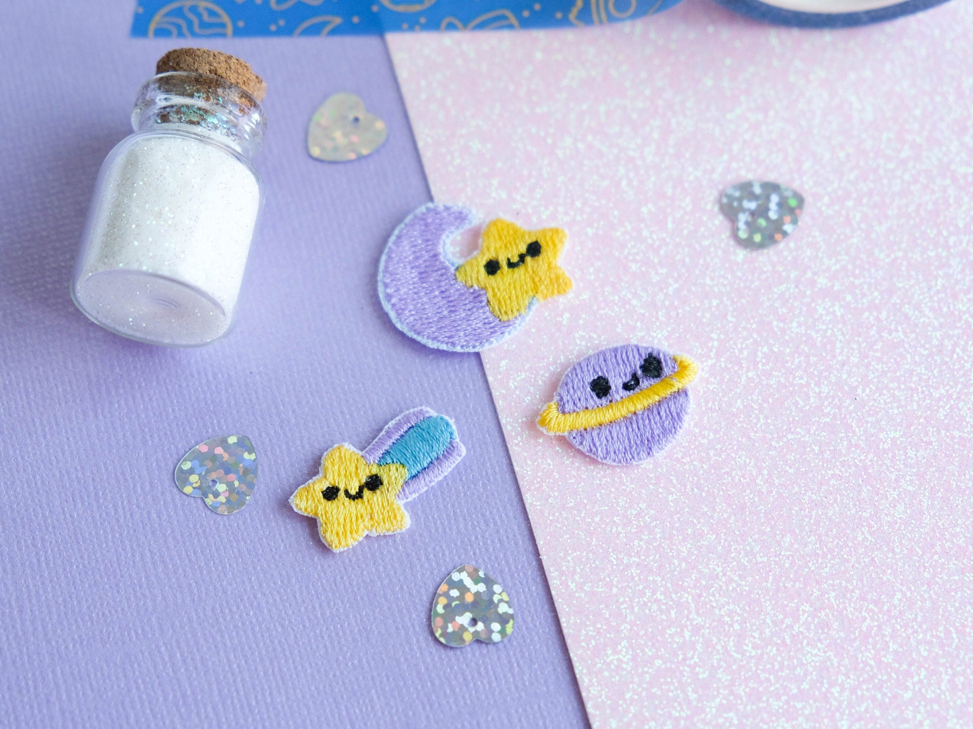 Pack mini patch iron-on embroidery cute galaxy with stars and planets to decorate jackets and jeans