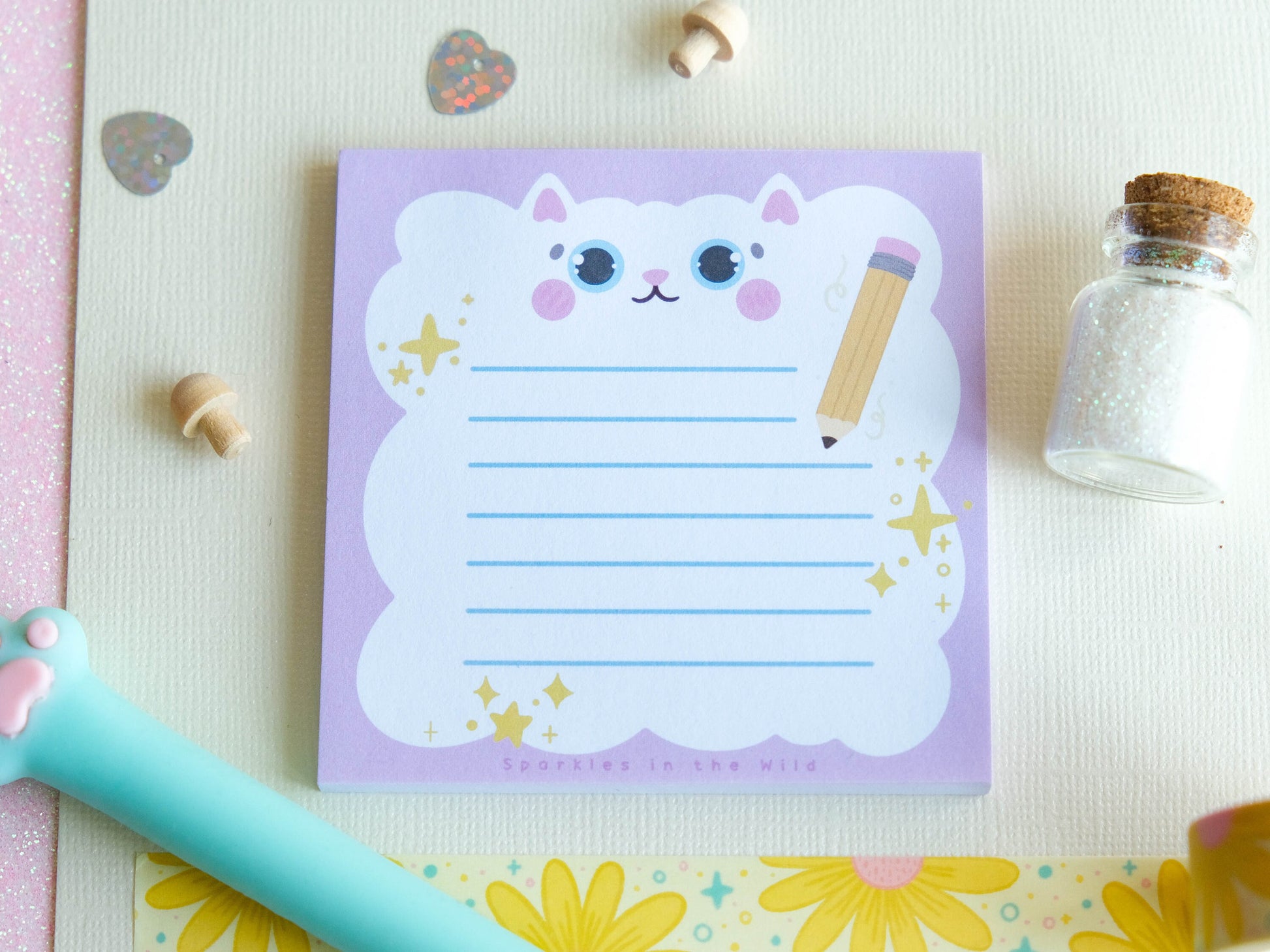 Square notepad with detachable sheets for book lovers, featuring a library and a cozy sleeping cat ambiance with 50 sheets for note-taking